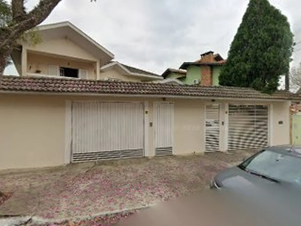 Consultório Odontológico — dentista em Jardim Alvorada, São José dos Campos