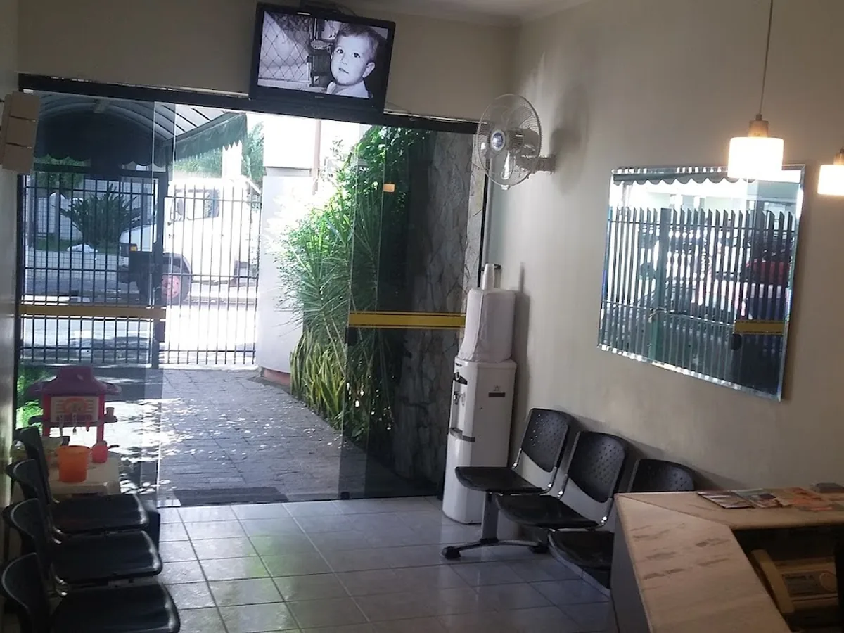 Consultório Odontológico Dr. Alexandre Ribeiro — dentista em Vila Adyana, São José dos Campos