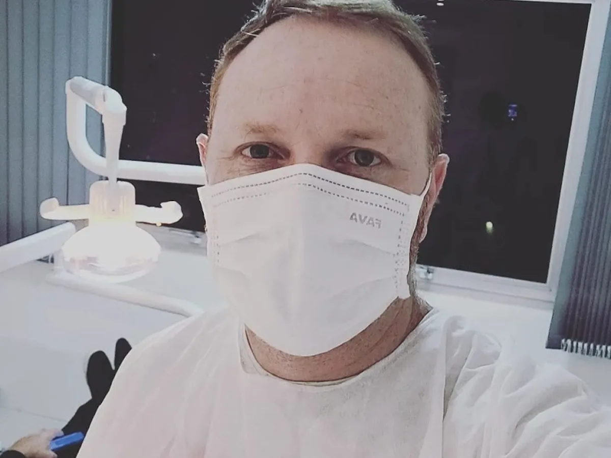 Dr Anderson Costa — dentista em Centro, São José dos Campos