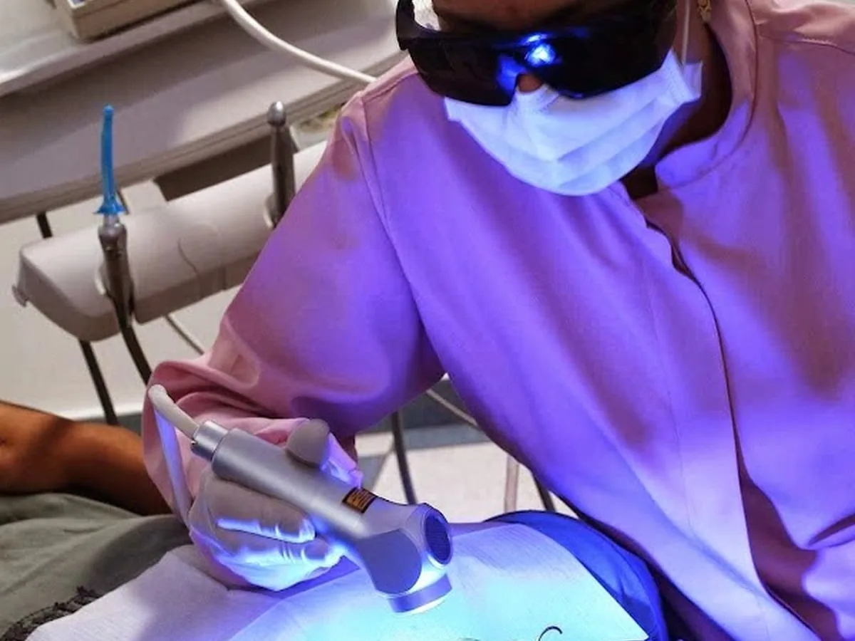 Dra. Luciana Perotti — dentista em Jardim Satélite, São José dos Campos