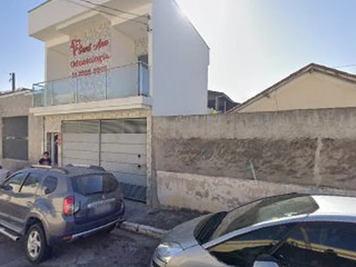 Dra. Maria Paula da Rosa Junqueira — dentista em Santana, São José dos Campos