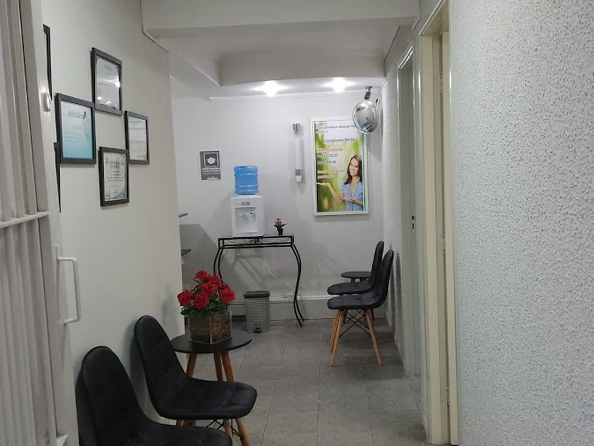 Dr. Jean Lutfi Rodrigues — dentista em Jardim Sao Vicente, São José dos Campos