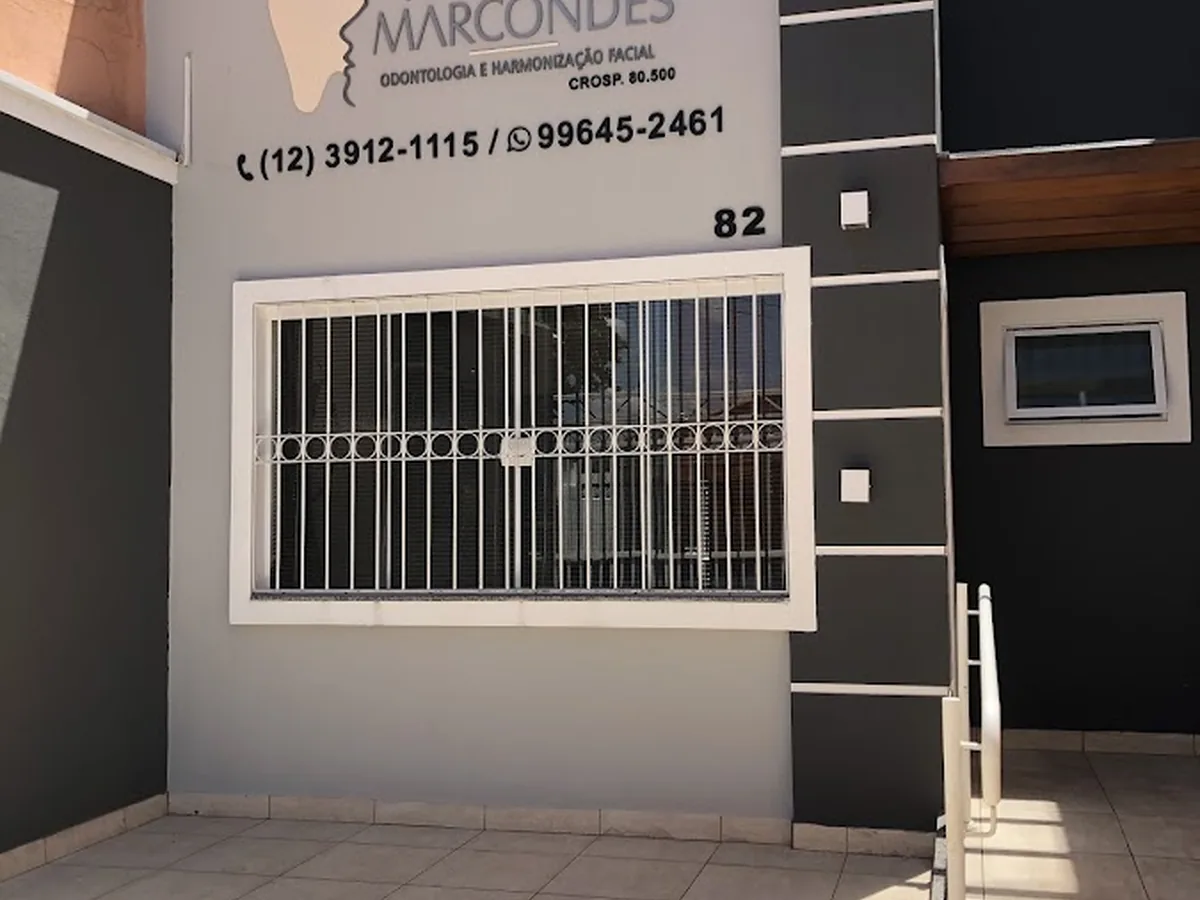 Dra. Analydia Marcondes Odontologia e Harmonização facial — dentista em Vila Tatetuba, São José dos Campos