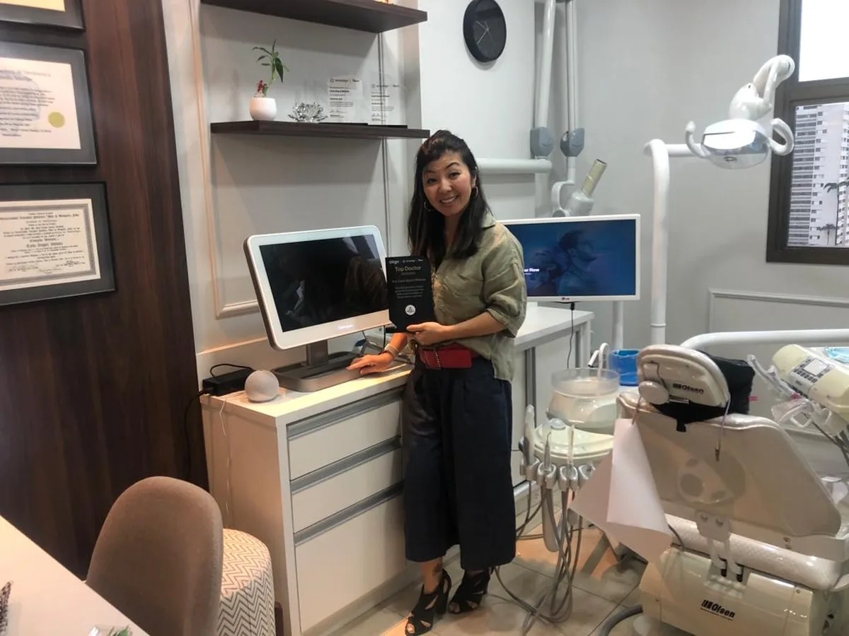 Dra Carla Shibata Invisalign — dentista em Jardim, São José dos Campos