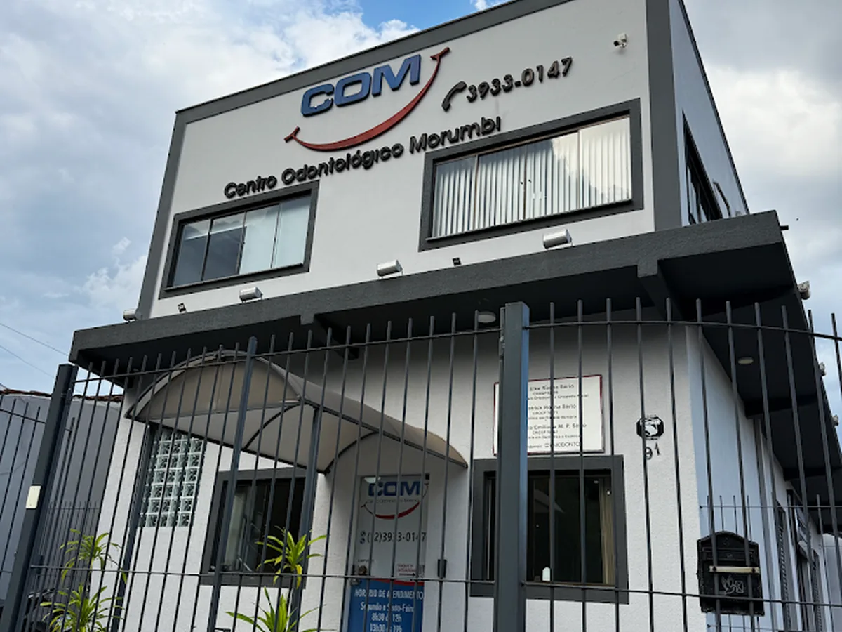 Dra. Elke Sério — dentista em Cidade Morumbi, São José dos Campos