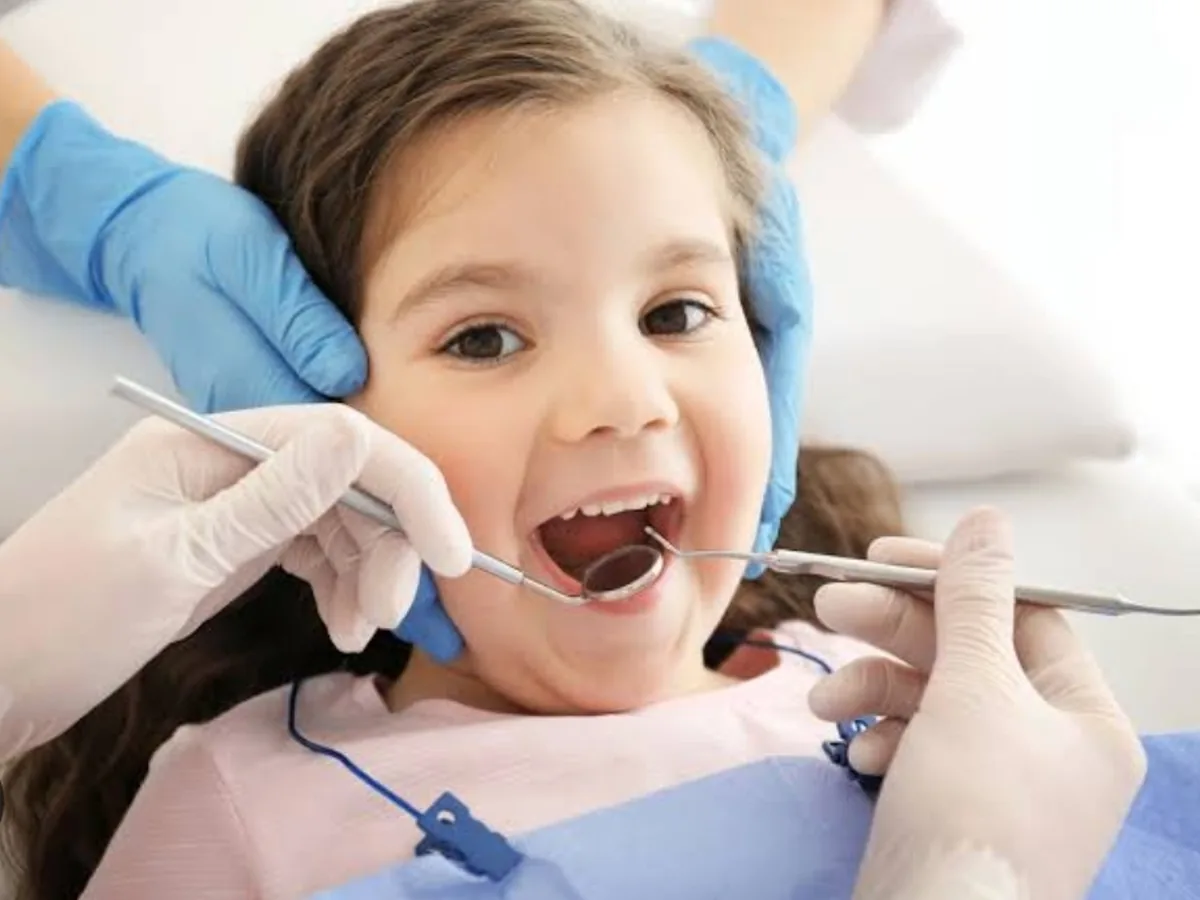 DRA ISABELE — dentista em Centro, São José dos Campos