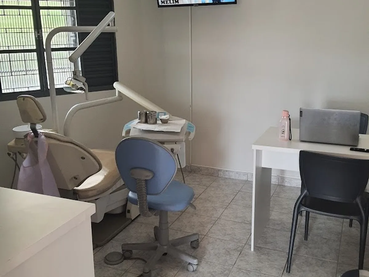 Dra. Jéssica Rodrigues — dentista em Jardim das Ceerejeiras, São José dos Campos