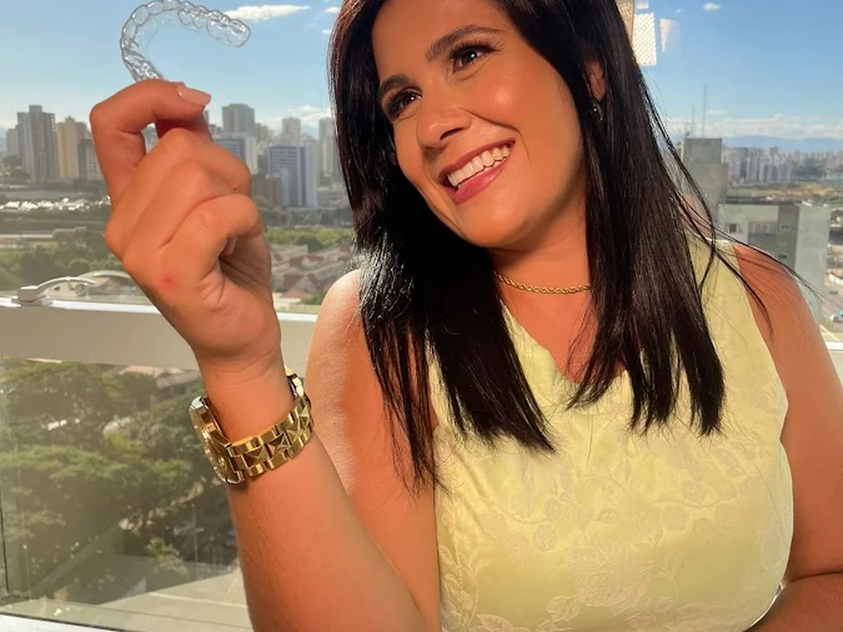 Dra Larissa Ribeiro — dentista em Parque Industrial, São José dos Campos