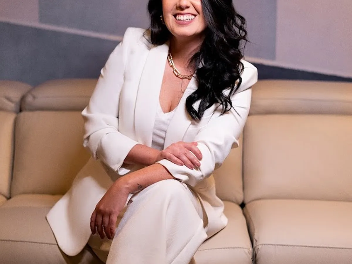 Dra. Maiara R. Frangiotti — dentista em Jardim Aquarius, São José dos Campos