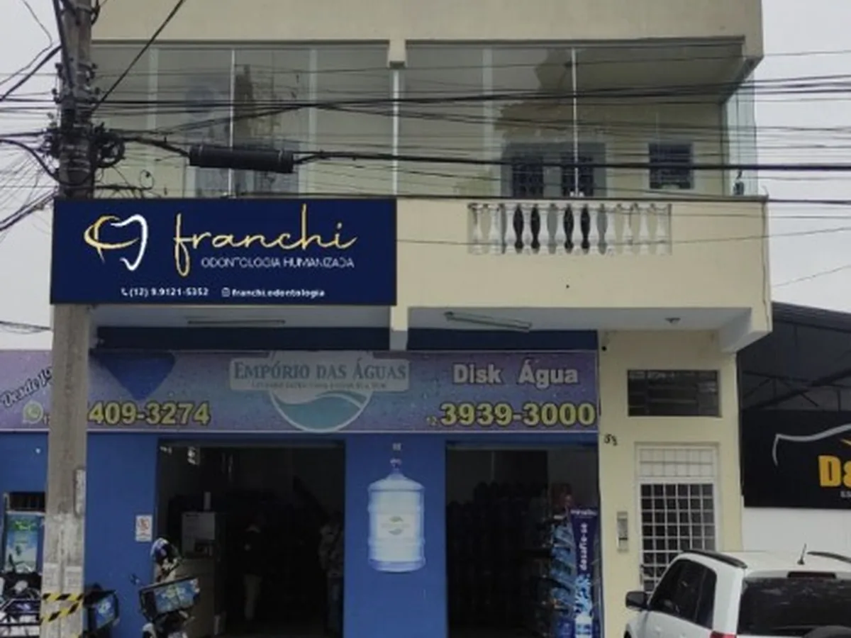 Franchi Odontologia — dentista em Jardim das Industrias, São José dos Campos