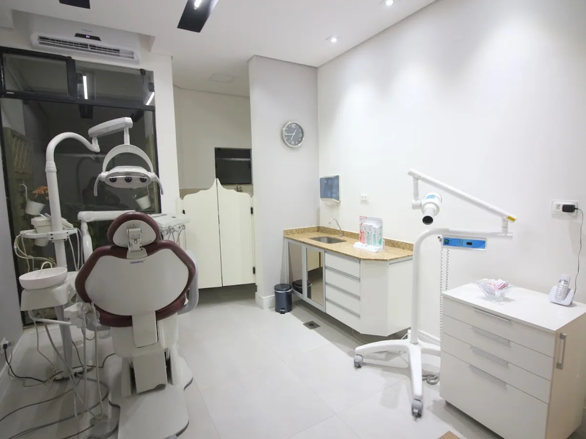 Incantare Odontologia — dentista em Jardim Esplanada, São José dos Campos