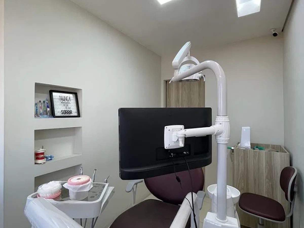 Instituto Dra Camilla Medina — dentista em Parque Industrial, São José dos Campos