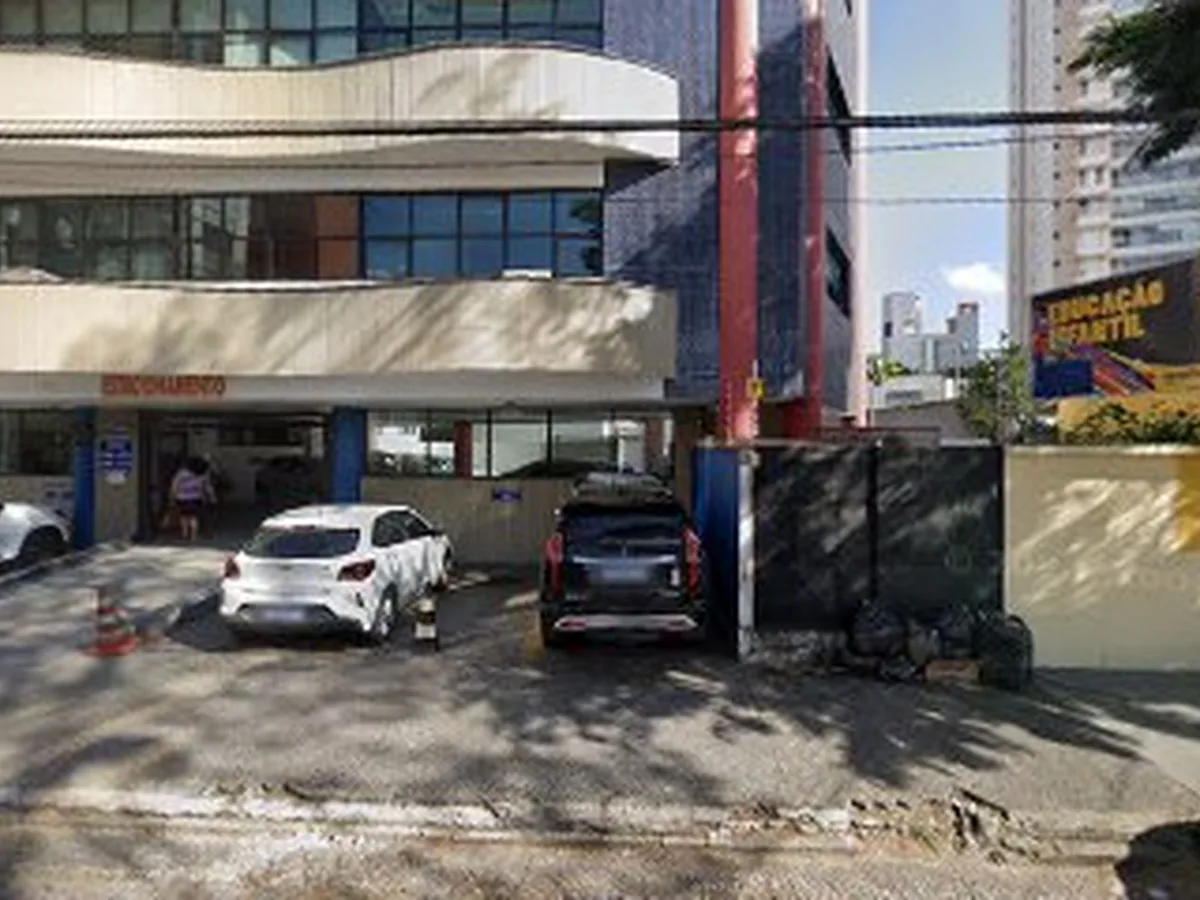Lidiane Lopes Odontologia — dentista em Jardim Esplanada, São José dos Campos