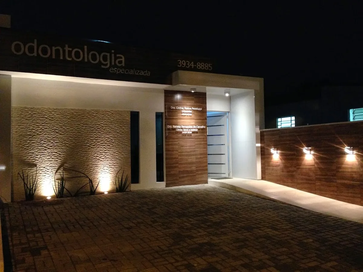 Molina e Carvalho — dentista em Jardim das Industrias, São José dos Campos
