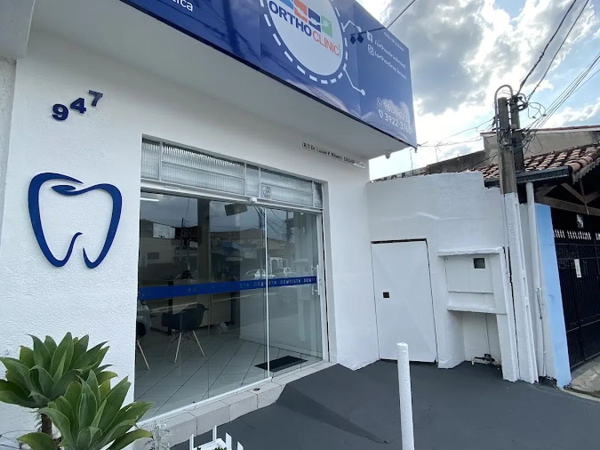 OrthoClinic — dentista em Jardim Altos de Santana, São José dos Campos