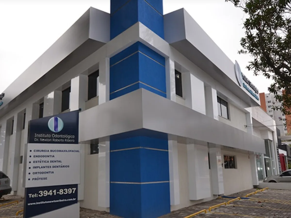 Paulo Fardim — dentista em Vila Ema, São José dos Campos