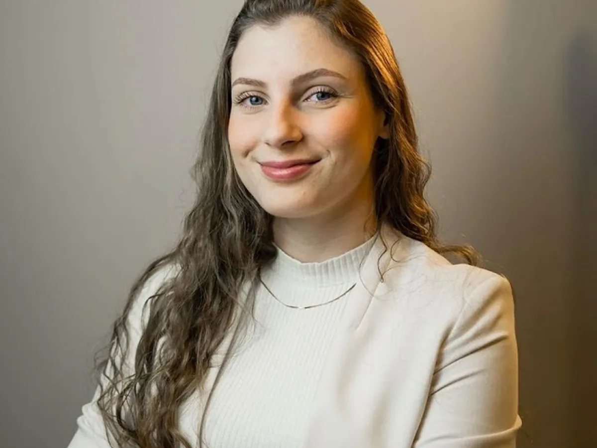 Pollyanna Vieira — dentista em Jardim Oswaldo Cruz, São José dos Campos