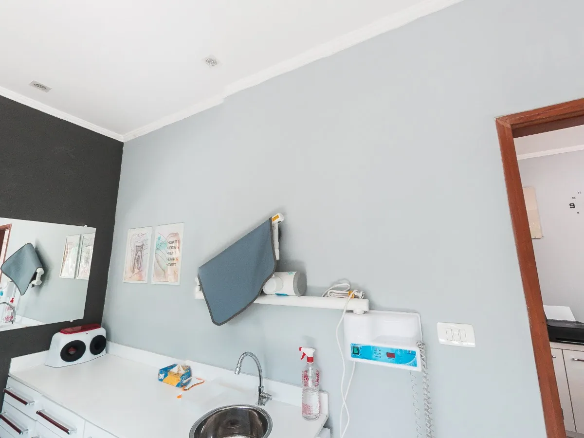 RABELO CLINIC — dentista em Jardim Satélite, São José dos Campos